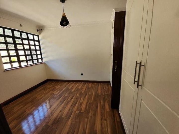 4-Bedroom House + 2 DSQs To Let – Lavington