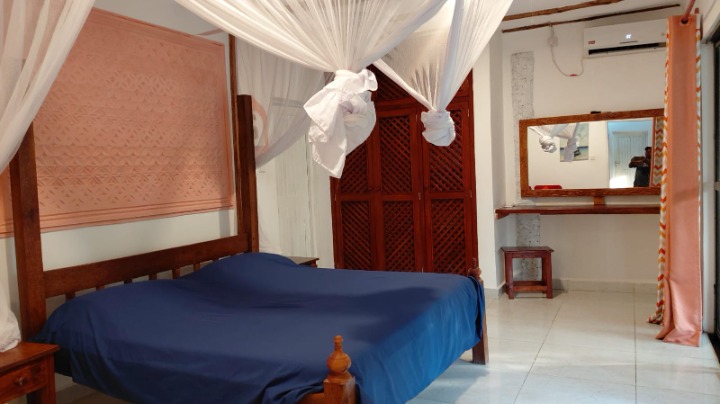 WATAMU – 5 BEDROOM VILLA FOR SALE