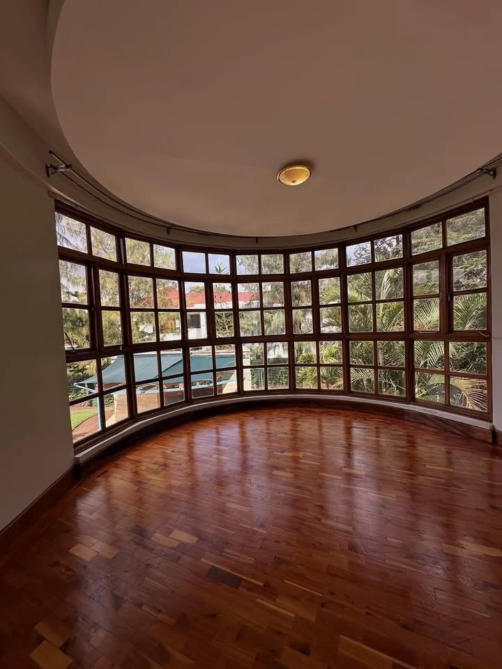 Runda | 4-Bedroom Luxury Home for Lease