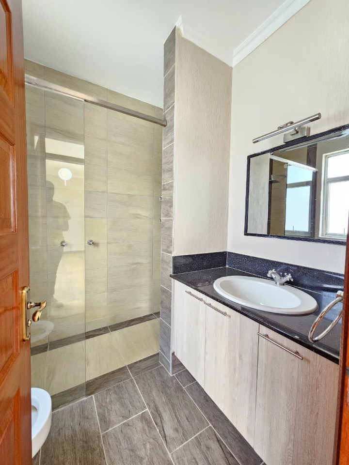 Riverside – 3 Bedroom Apartment for Rent