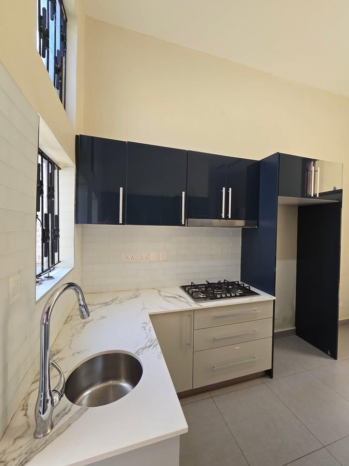 5-Bedroom Townhouse with DSQ for Rent – Westlands