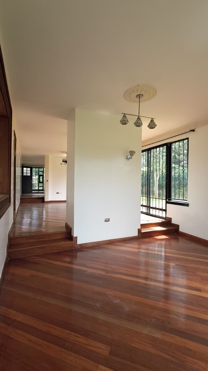 5-Bedroom House with Guest Wing in Runda