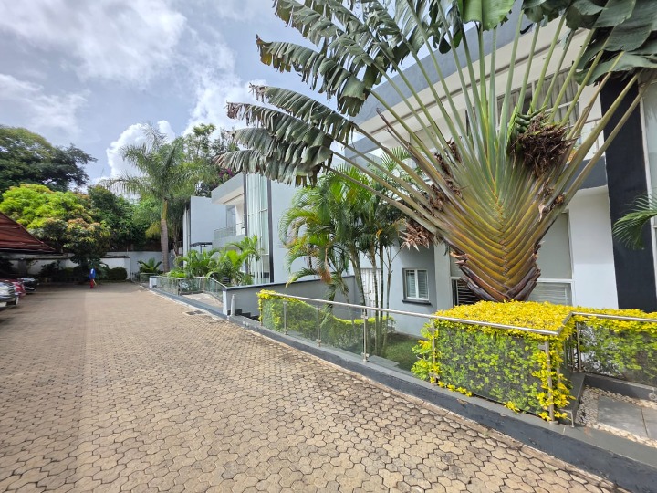 Lavington – 5 Bedroom Townhouse for Rent