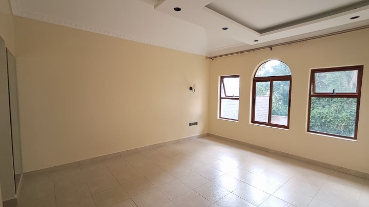 KITISURU – 5 Bedroom Standalone House for Rent