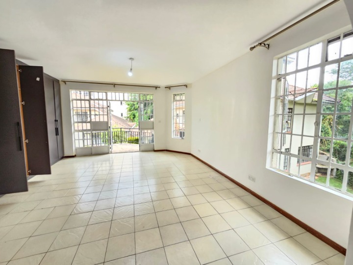 4 Bedroom Townhouse To Let – Spring Valley
