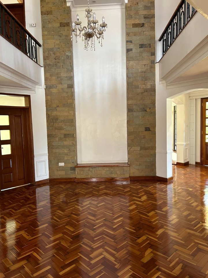 5 Bedroom Unfurnished Townhouse To Let – Karen