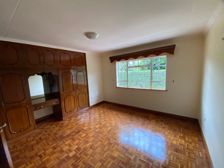 5-Bedroom House for Rent – Runda