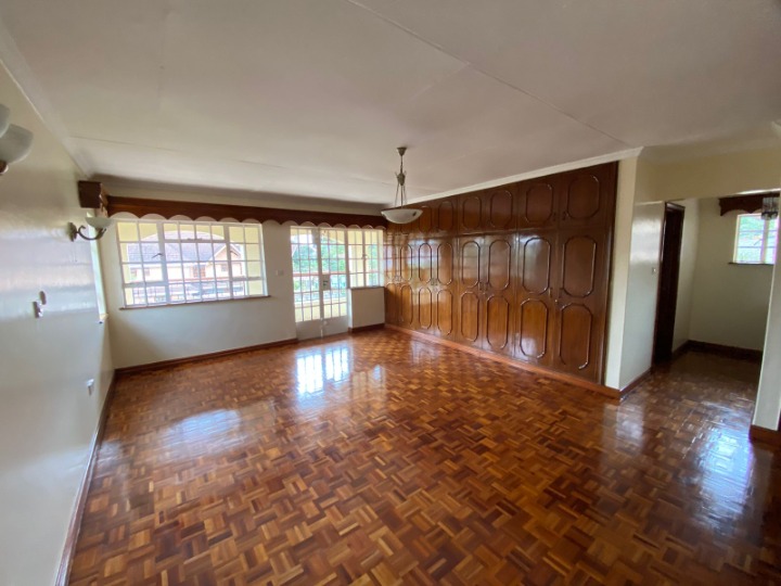5-Bedroom House for Rent – Runda