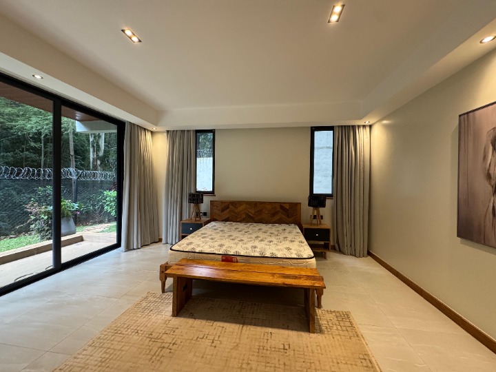 Furnished 4-Bedroom Apartment for Rent – Spring Valley