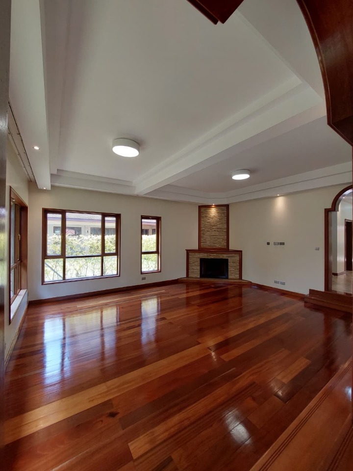 5 Bedroom Townhouse for Rent – Lavington