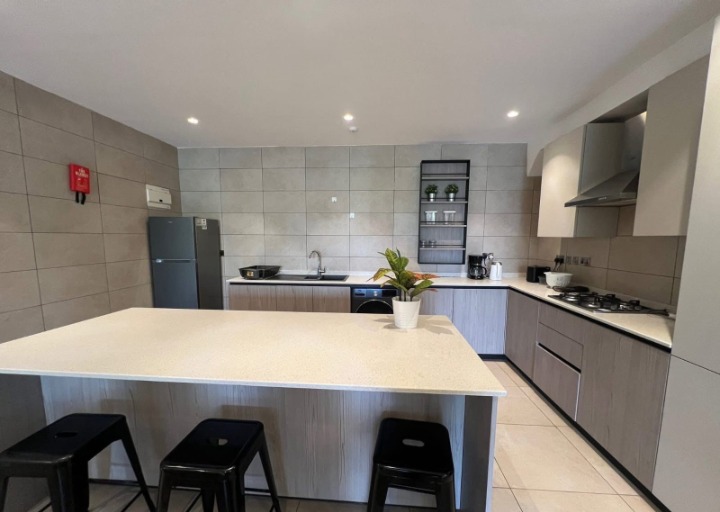 Kitisuru – Tastefully Furnished 2-Bedroom + Private terrace