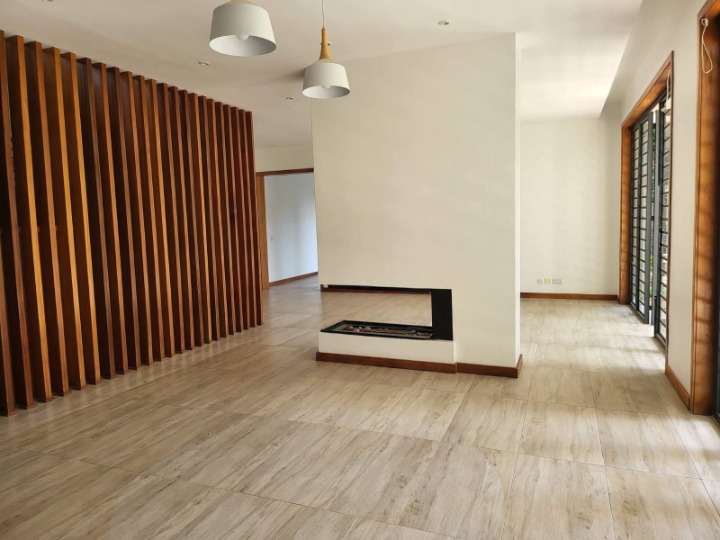 3-Bedroom Townhouse for Rent in Rosslyn