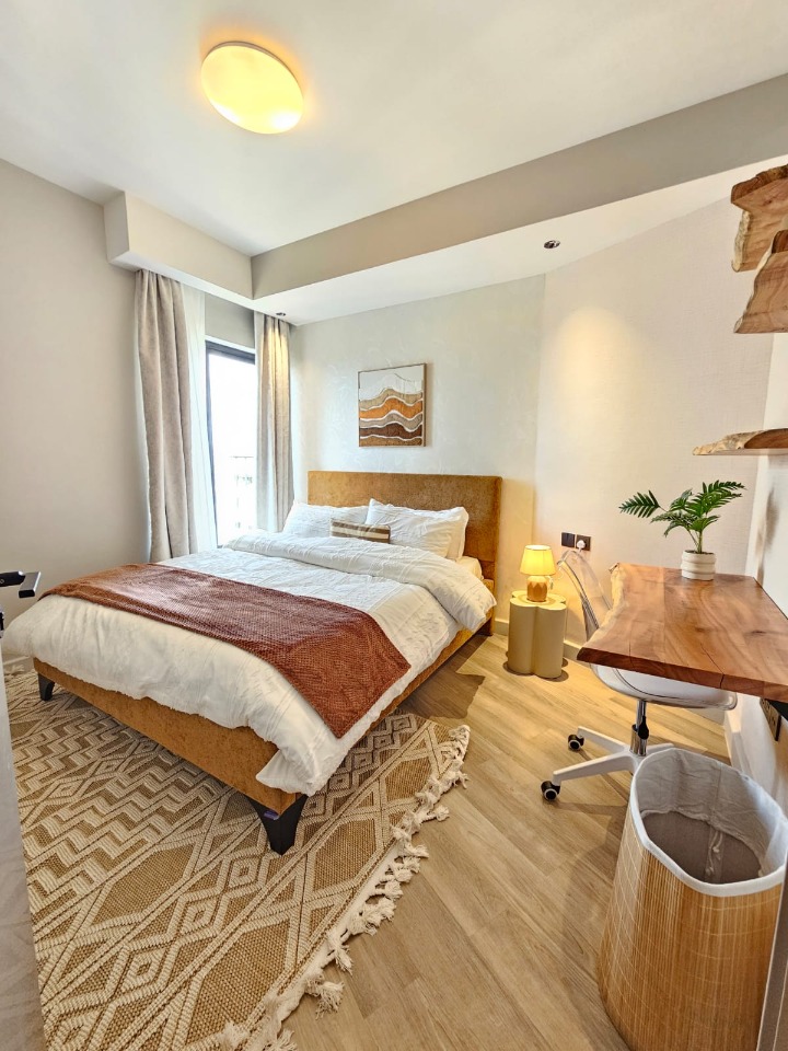 FURNISHED 2BEDROOM APARTMENT FOR RENT