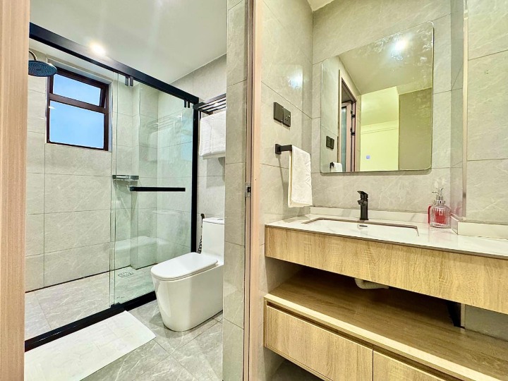 RIVERSIDE – 3-BEDROOM APARTMENT FOR RENT