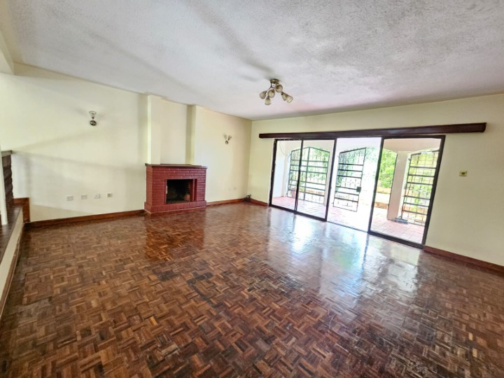 Kilimani – 4-Bedroom Corner Villa with Private Garden To Let