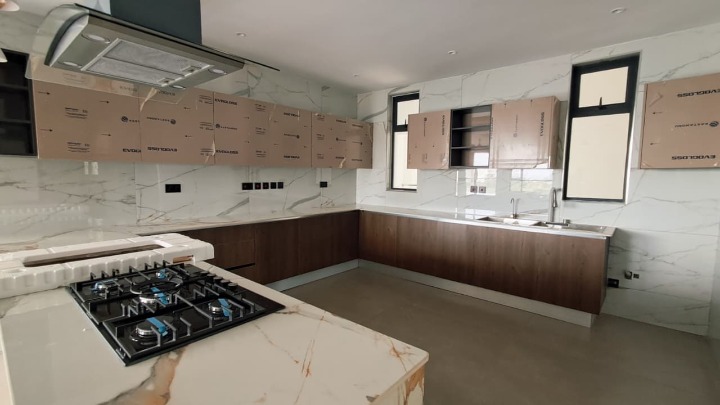 4-Bedroom Apartment To Let – Riverside
