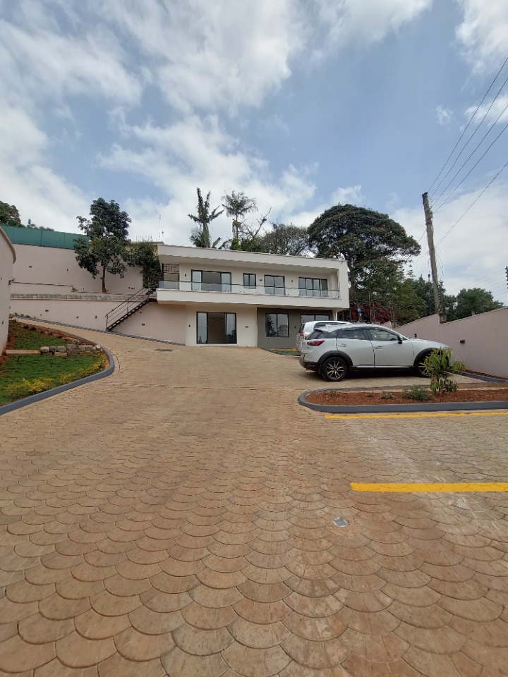 To Let | 2-Bedroom Guest House – Thigiri