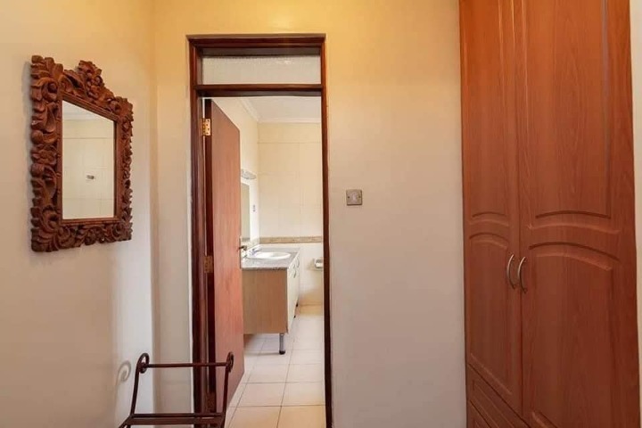 Kitisuru; 1 BR Furnished and serviced Penthouse to Let
