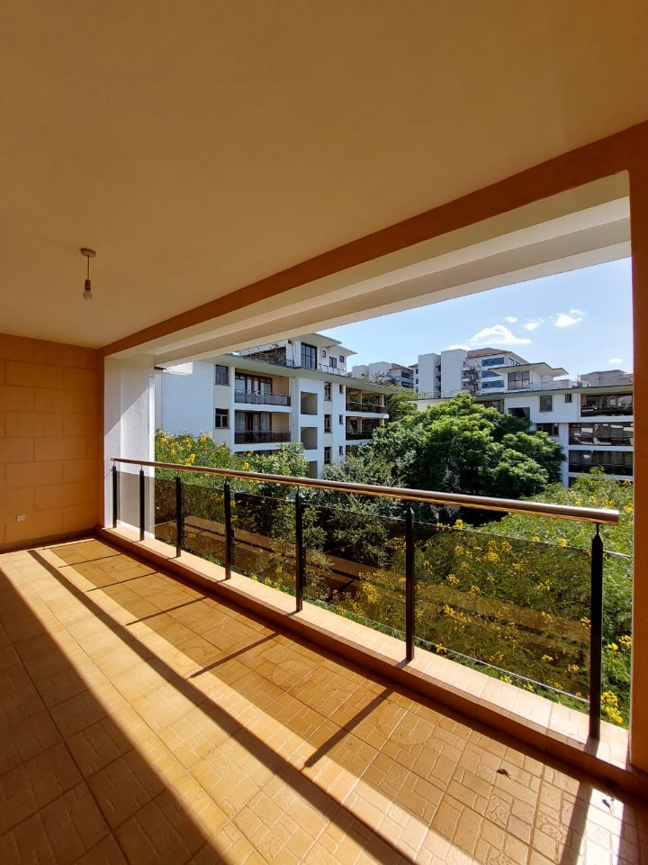 3-Bedroom Apartment for Rent – Riverside