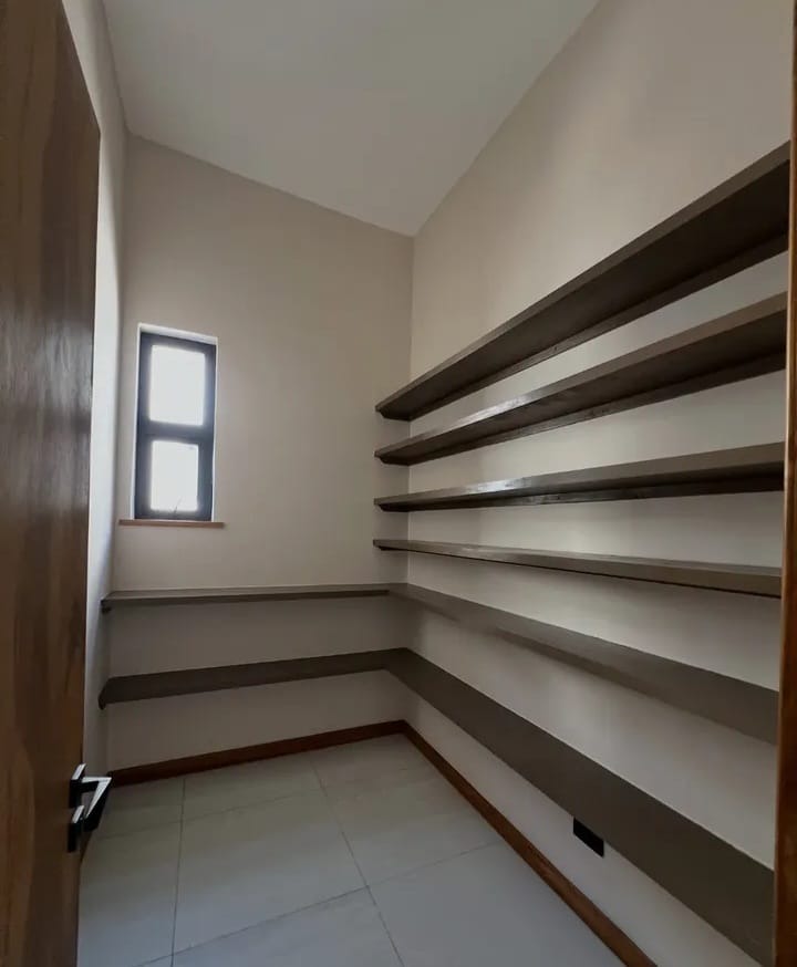 Loresho – 4-Bedroom Apartment + DSQ To Let