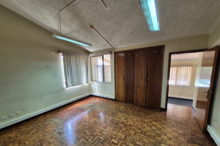 TO LET: COMMERCIAL SPACE, RUNDA – GIGIRI