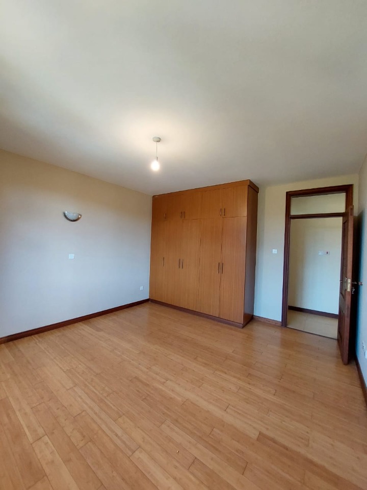 3-Bedroom Apartment for Rent – Riverside