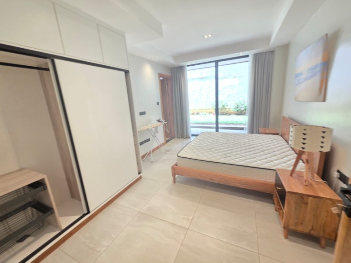 PEPONI ROAD 4-BEDROOM FURNISHED APARTMENT + SQ  FOR RENT