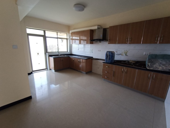 4 BEDROOM APARTMENT FOR RENT – KILIMANI