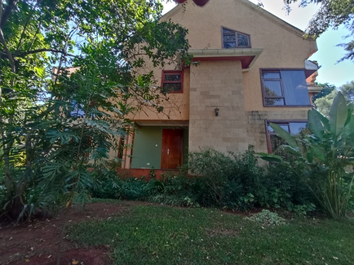 KAREN – 5-BEDROOM HOUSE TO LET