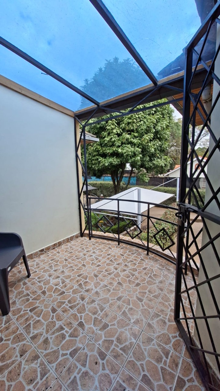 LAVINGTON – 4 BEDROOM TOWNHOUSE FOR RENT
