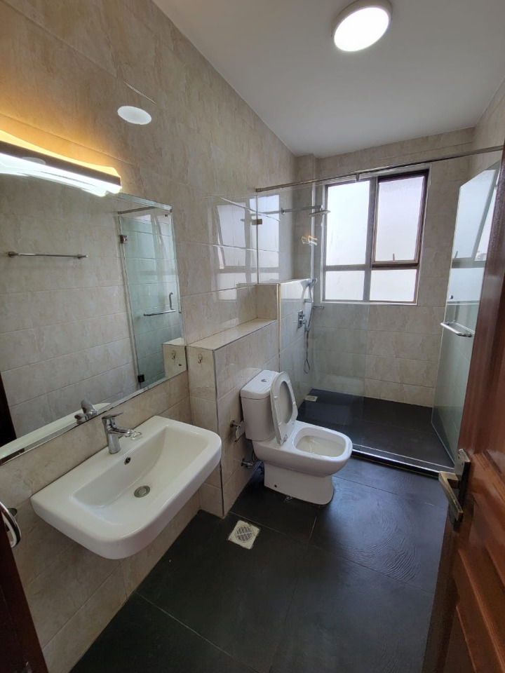 TO LET: 3-BEDROOM APARTMENT + DSQ | KILELESHWA