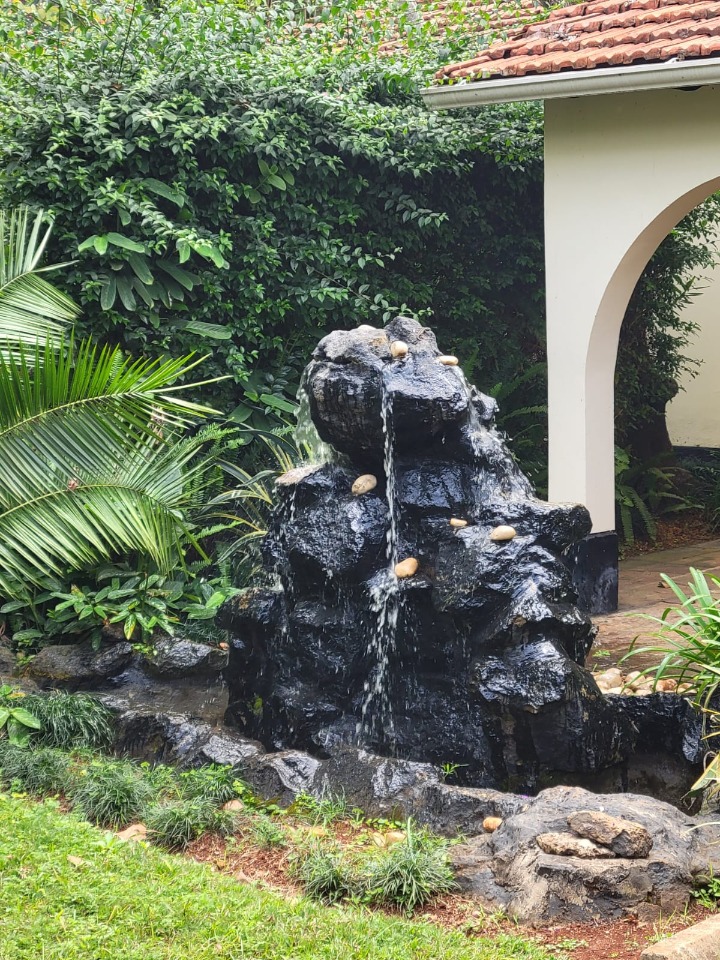 To Let: 3-Bedroom Bungalow + DSQ - Loresho