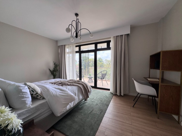 2 BEDROOM FURNISHED APARTMENT –LAVINGTON