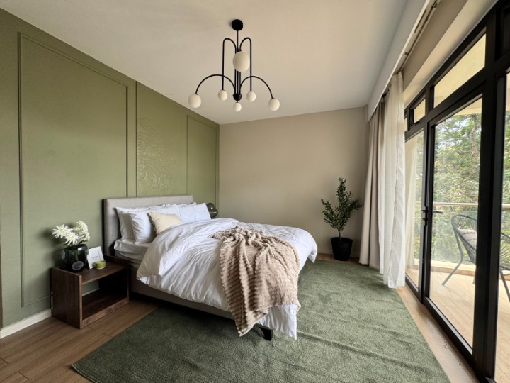 2 BEDROOM FURNISHED APARTMENT –LAVINGTON