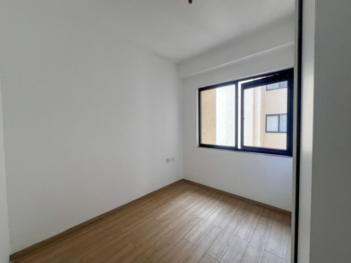 UNFURNISHED 3 BEDROOM APARTMENT TO LET– LAVINGTON