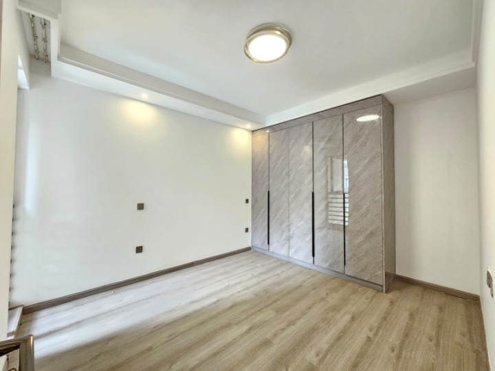 2-Bedroom Unfurnished Apartment To Let – Riverside