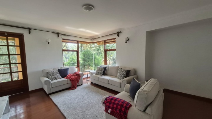 5 BEDROOM TOWNHOUSE FOR RENT - KAREN