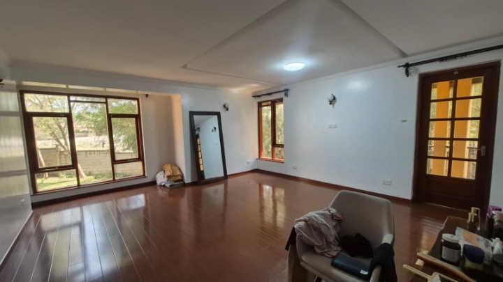 5 BEDROOM TOWNHOUSE FOR RENT - KAREN