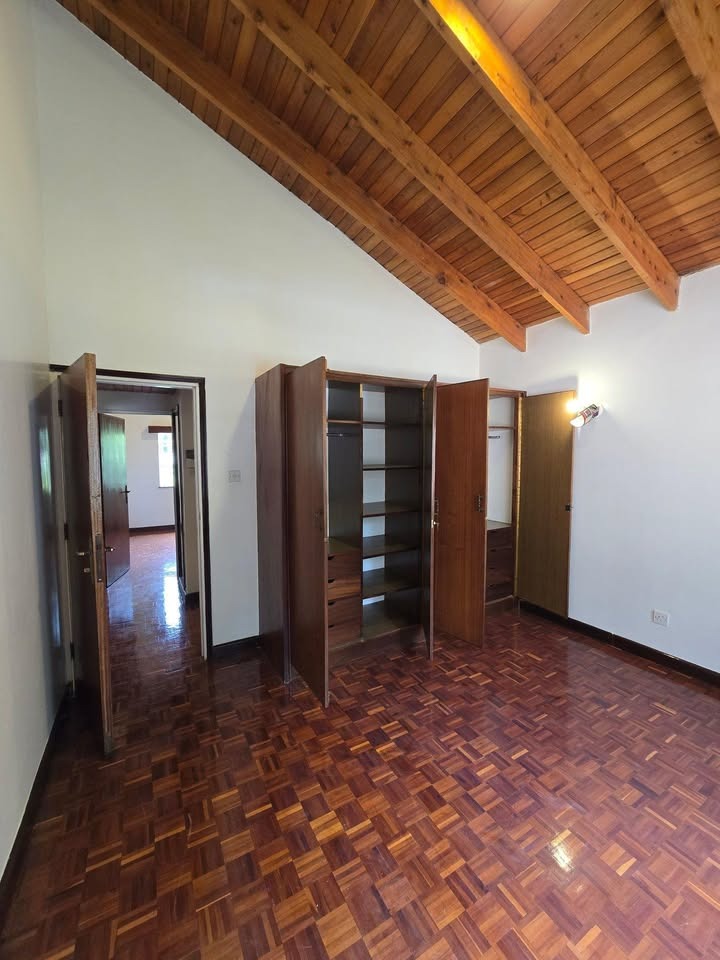 PEPONI- 2 BEDROOM APARTMENT TO LET