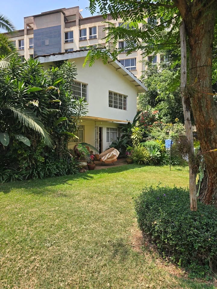 PEPONI- 2 BEDROOM APARTMENT TO LET