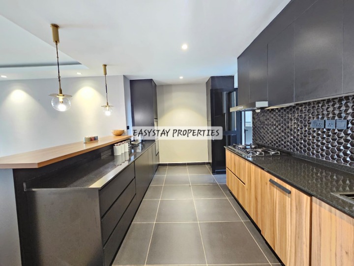 WESTLANDS – 3 BEDROOM APARTMENT + DSQ TO LET