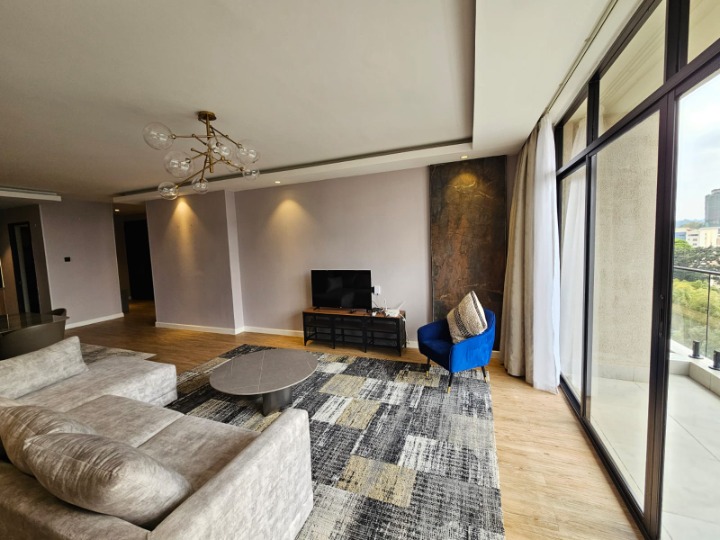 WESTLANDS – 3 BEDROOM APARTMENT + DSQ TO LET