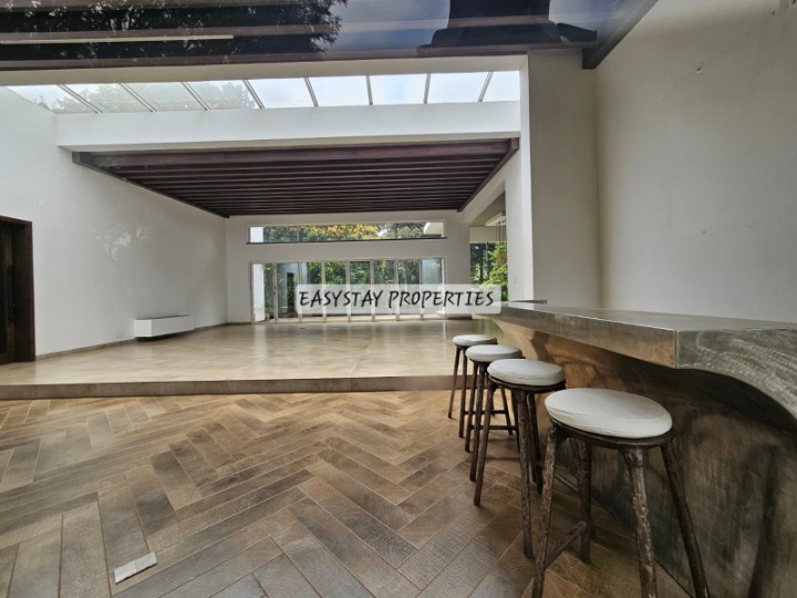 4 BEDROOM BUNGALOW TO LET - RUNDA