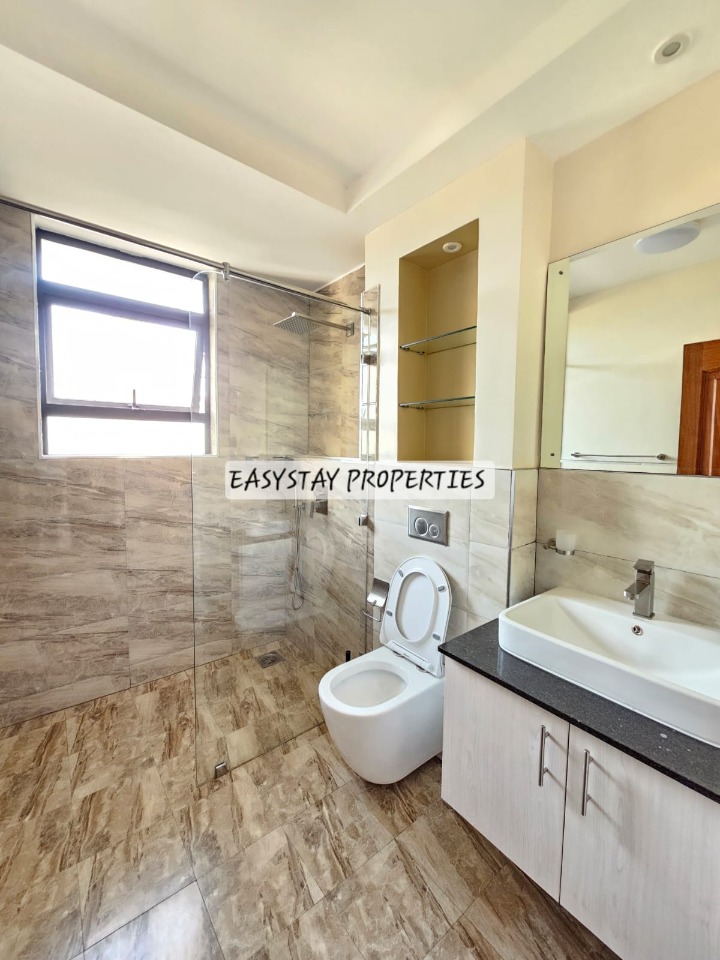 3 BEDROOM PENTHOUSE TO LET - RIVERSIDE
