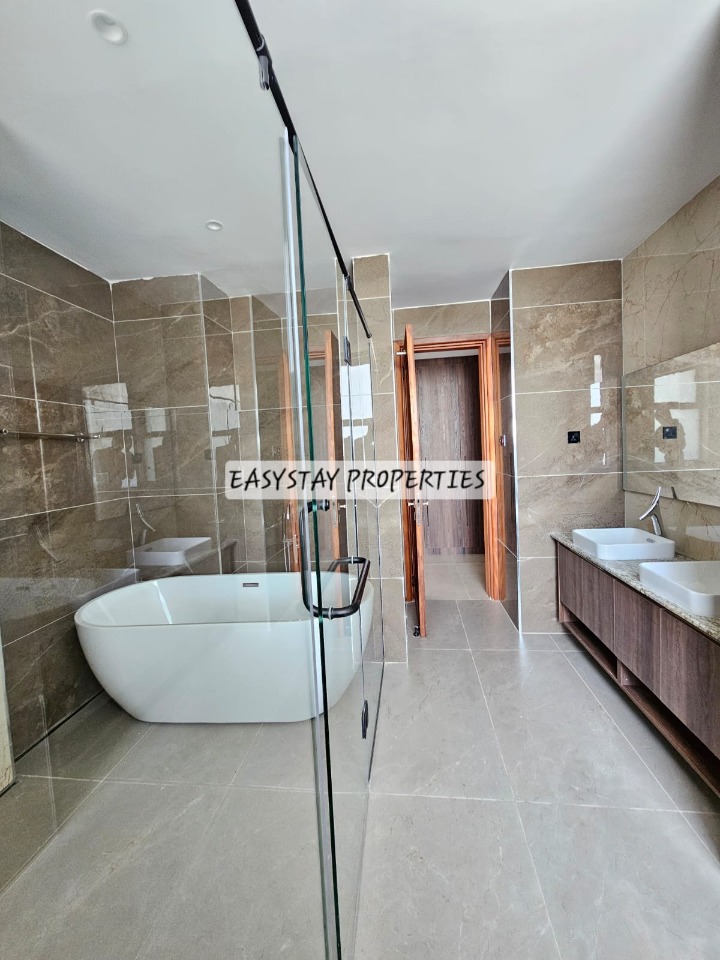 4 BEDROOM APARTMENT FOR RENT- RIVERSIDE