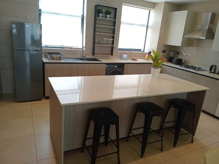 2 BEDROOM FURNISHED APARTMENT FOR RENT – KITISURU