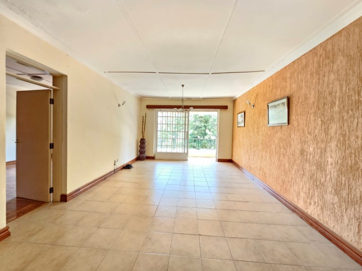 RIVERSIDE – 2BEDROOM UNFURNISHED APARFTMENT FOR RENT