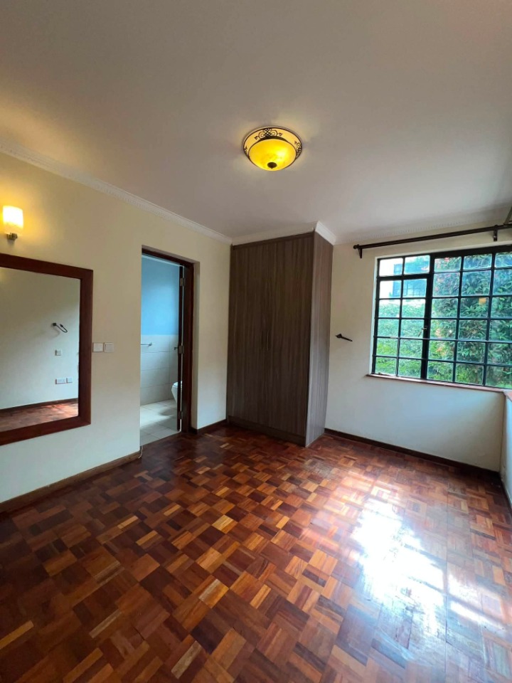 4-BEDROOM VILLA + DSQ TO LET – KITISURU