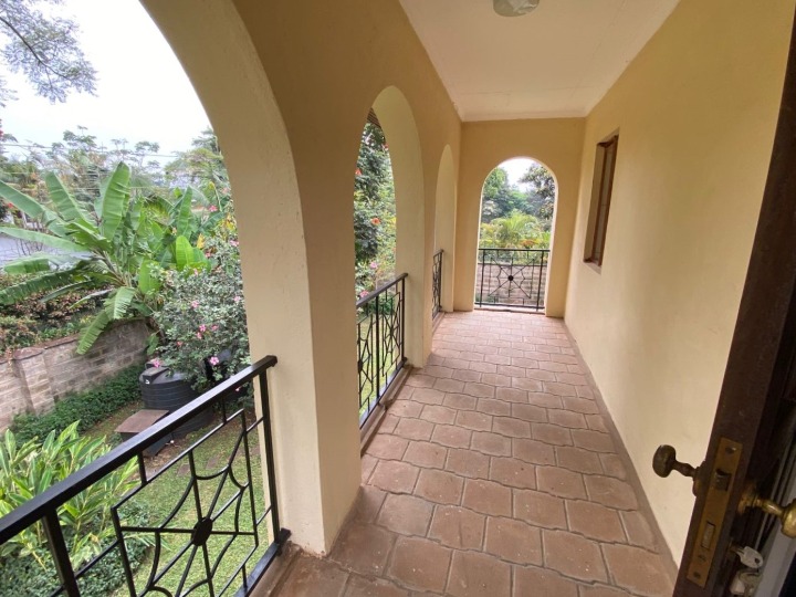 5-BEDROOM FAMILY HOME TO LET - NYARI