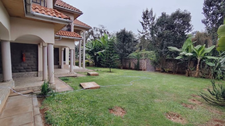 6-Bedroom House for Rent - New Kitisuru